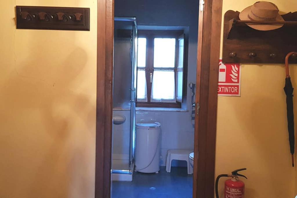 Borines Casa La Capillaヴィラ エクステリア 写真