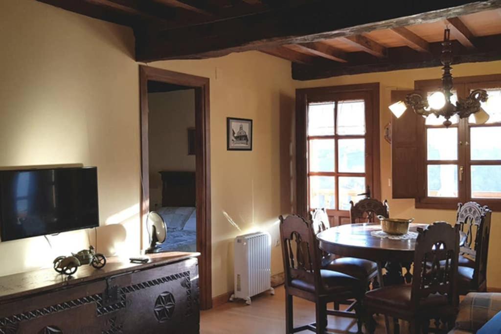 Borines Casa La Capillaヴィラ エクステリア 写真