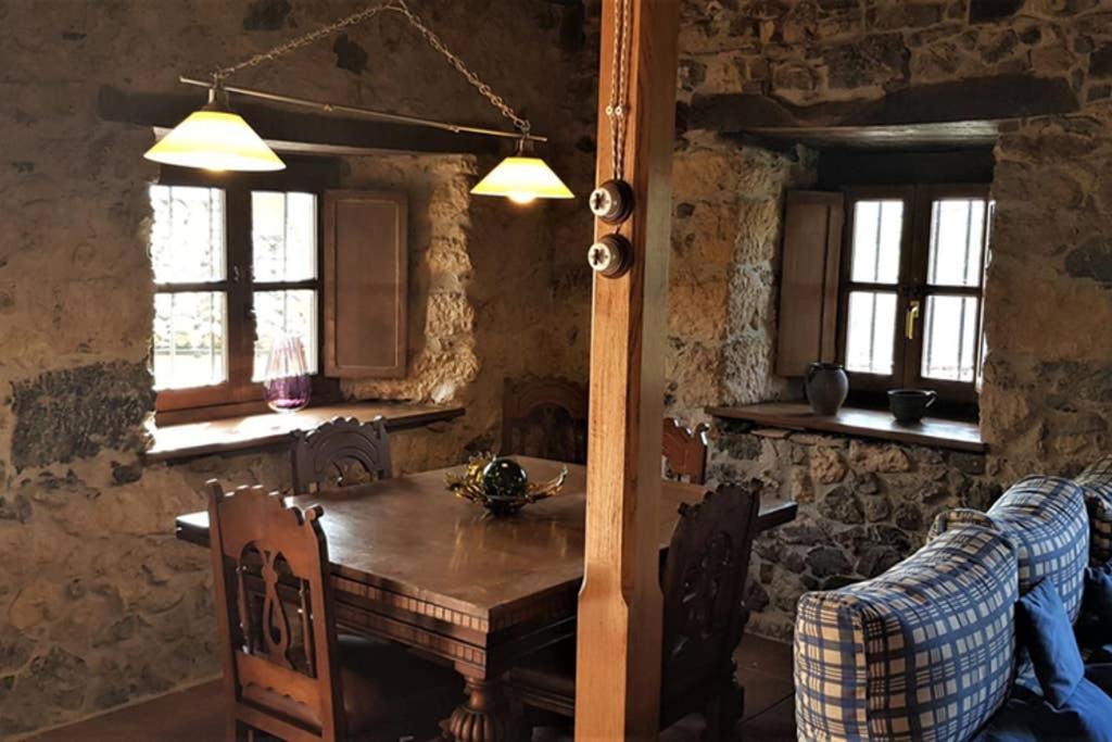 Borines Casa La Capillaヴィラ エクステリア 写真